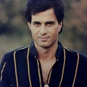 دانلود آهنگ احمد آزاد دیوانه احمد آزاد دیوانه