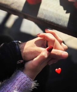 دانلود آهنگ عاشقم عاشقم