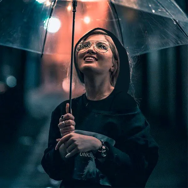 دانلود آهنگ دنیا دادرسان مغرور 1 a1dLV9ZJJmN9