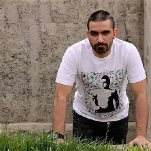 دانلود آهنگ هیچکس وطن پرست هیچکس وطن پرست