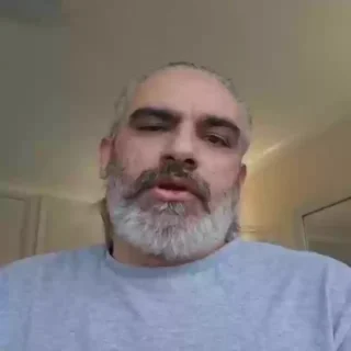 دانلود آهنگ هیچکس هنو به یادتم هیچکس هنو به یادتم